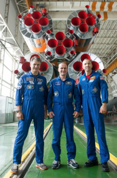spacewalk 52-53 crew