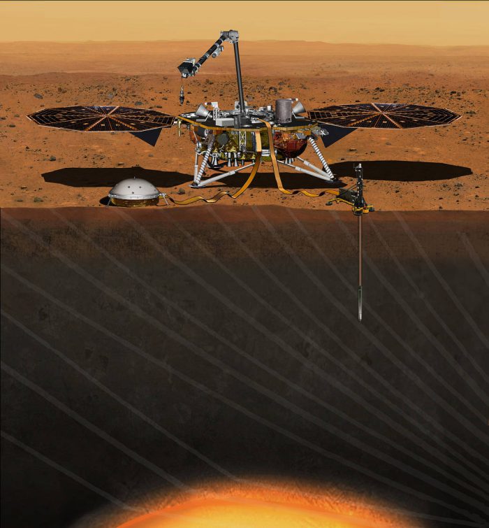 pia19811 insight scene-aug2015-plain