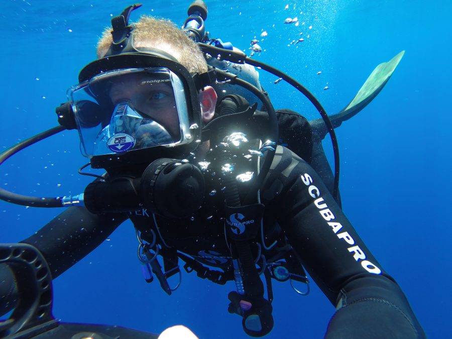 Andy Casagrande diving