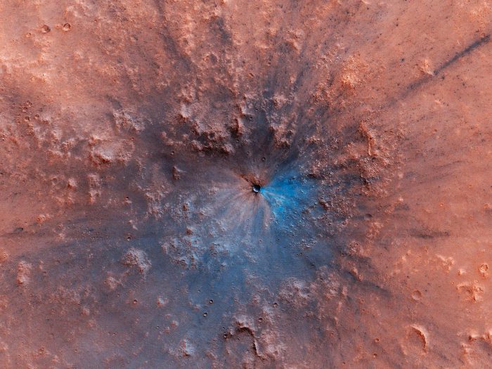new crater mars